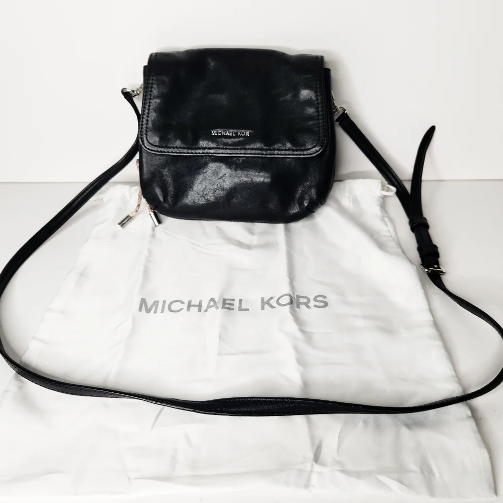 Michael Kors Black Leather Expandable Crossbody Bag Purse Snake Accent Dustbag